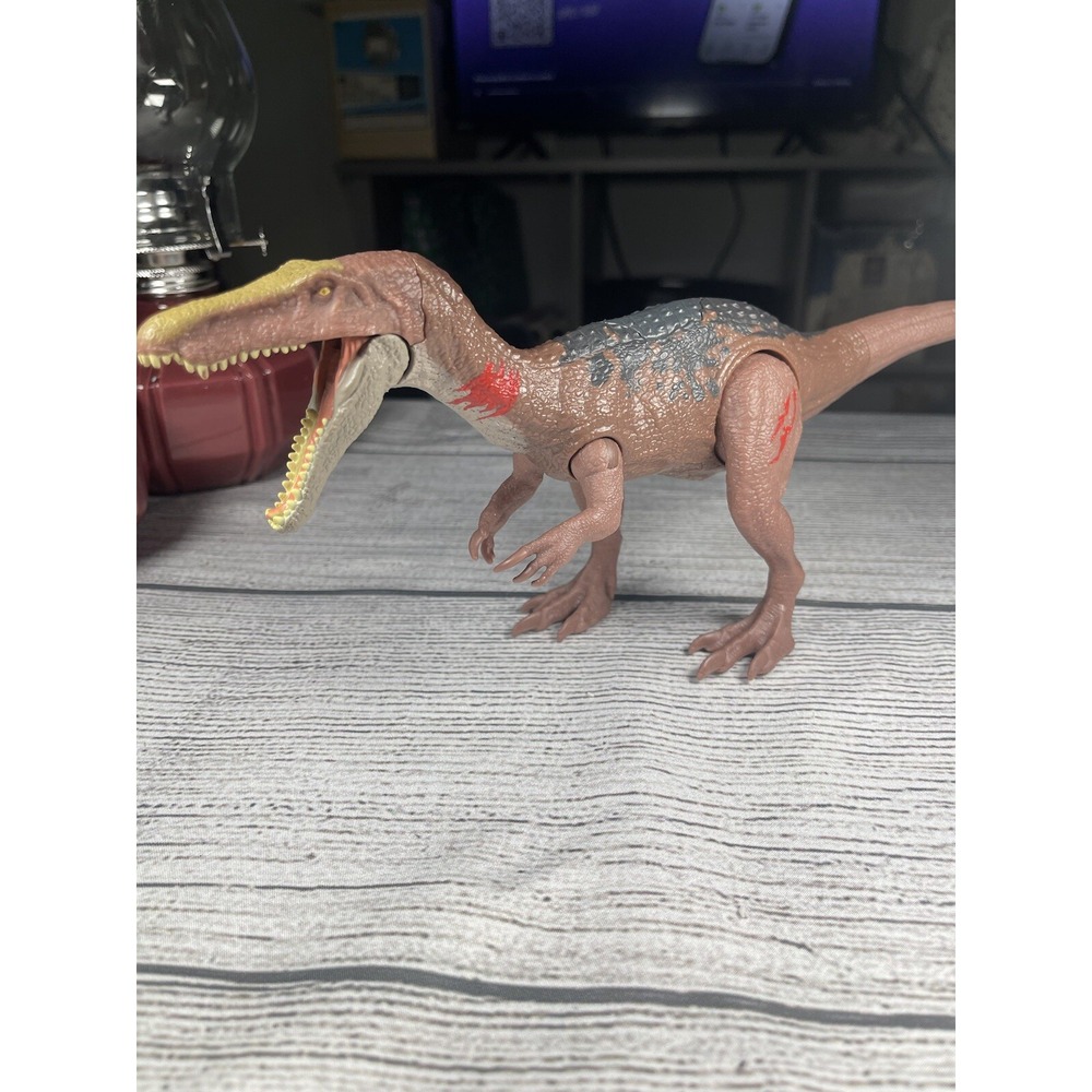 Mattel Jurassic World Dino Rivals Roarivores BARYONYX Dinosaur